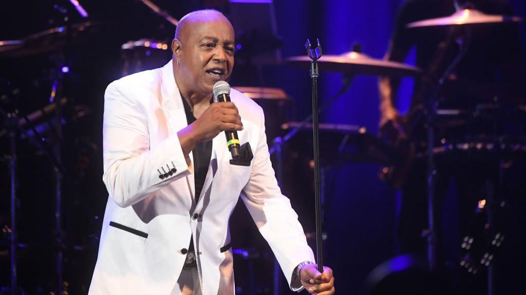 Peabo Bryson performs onstage during "The Gentlemen Of Soul" concert at Mable House Barnes Amphitheatre on July 20, 2019 in Mableton, Georgia. 