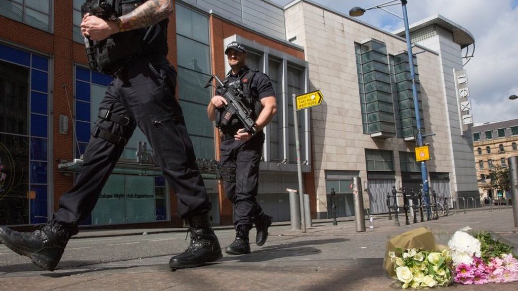 In Pictures Aftermath Of Manchester Attack BBC News    96176968 Hi039650358 