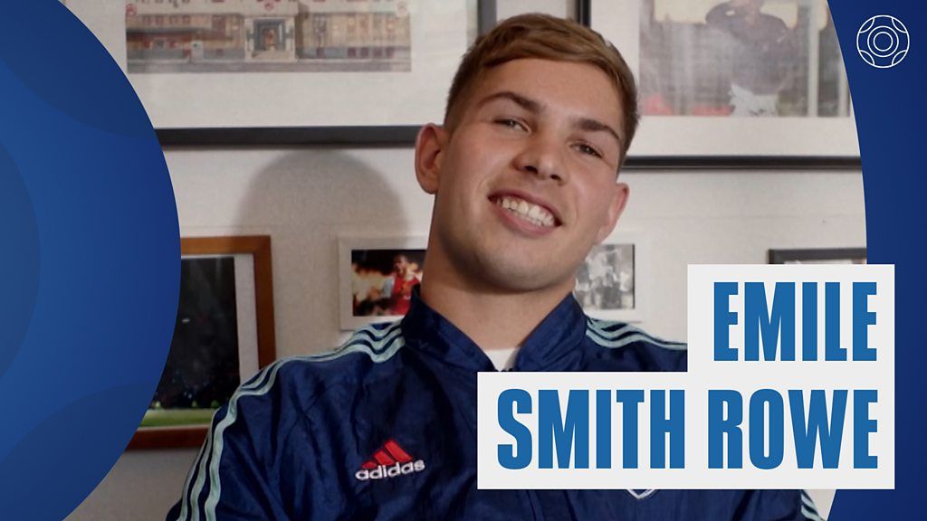 Football Focus: Emile Smith Rowe & Arsenal film advert for local barbers