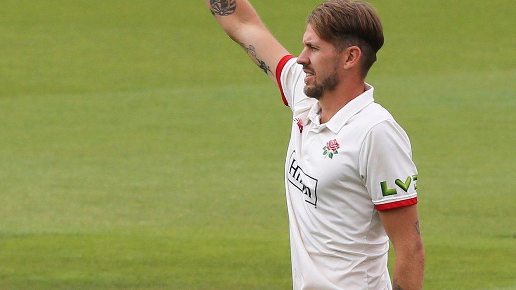 Tom Bailey got a "five-fer" on his last trip to the Oval in the day-night game with Lancashire in 2018