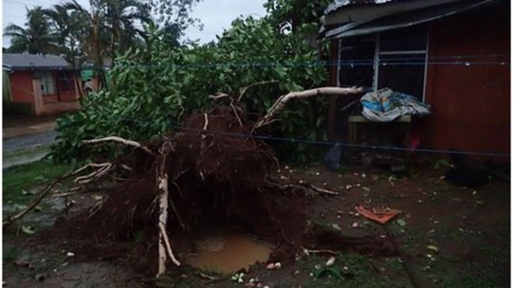 Hurricane Otto crosses into Pacific BBC Weather