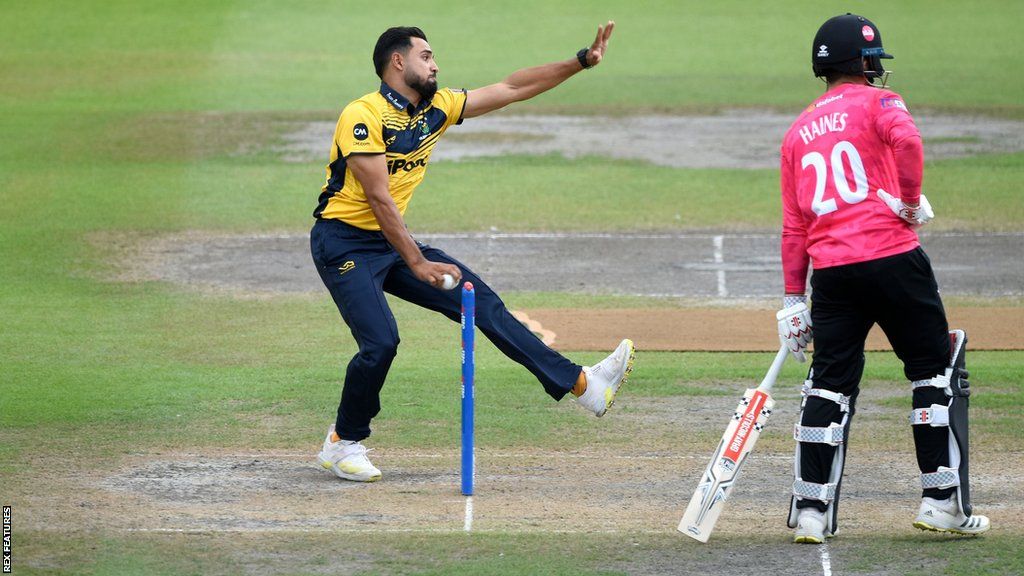 Glamorgan bowler Zain-ul-Hassan claimed Sussex's three top scorers in his 4-25