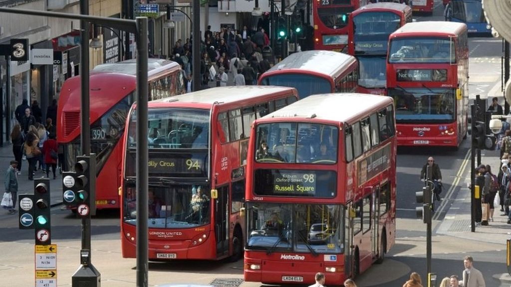 London bus operators 'should be set safety targets'