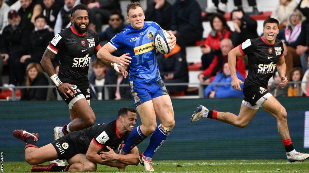 Toulon 18-19 Exeter: Exeter's Henry Slade kicks injury-time conversion ...