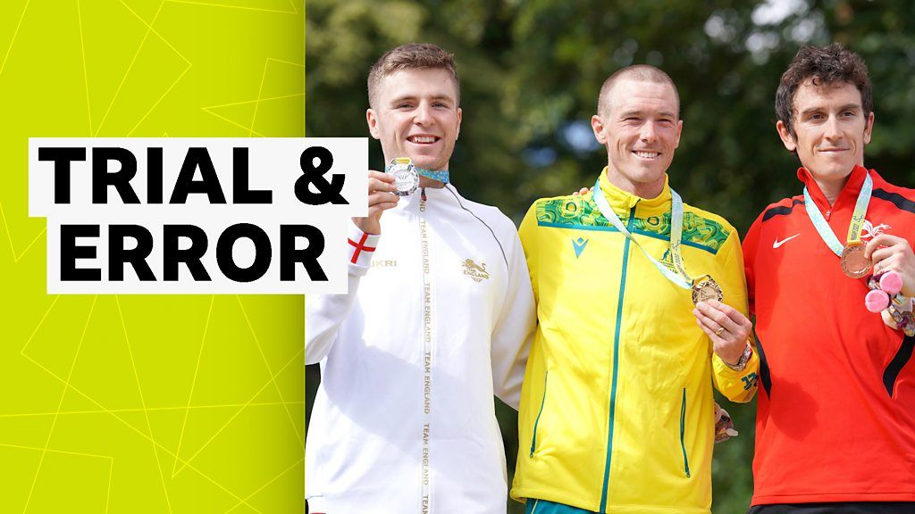 Commonwealth Games: Geraint Thomas, Fred Wright and Rohan Dennis win time trial medals