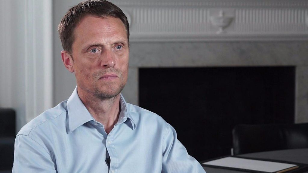 Gig economy firms 'should pay national insurance' on workers