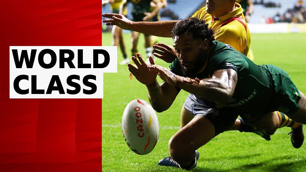 Moment of the tournament? 'Hot-dog' pass sets up 'world class' Australia try in Rugby League World Cup