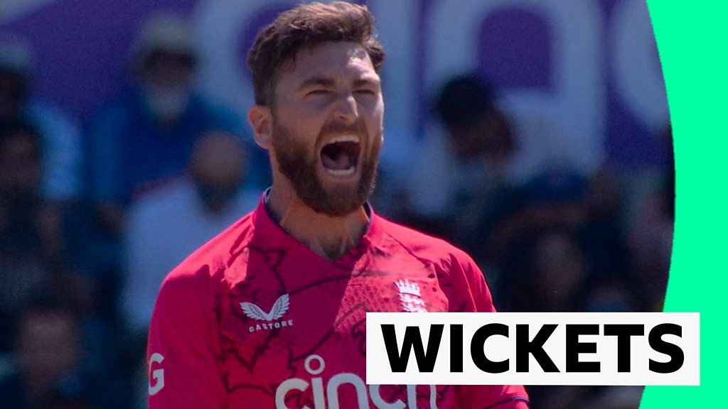 England v India T20: Richard Gleeson removes Rohit, Kohli & Pant on his debut