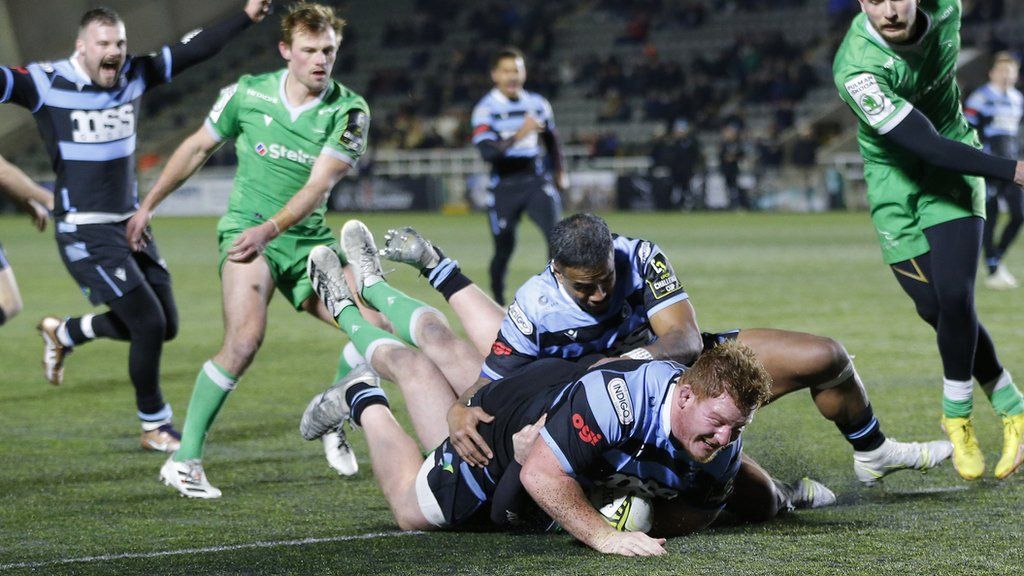 Cardiff Rugby: Young hails 'complete performance' at Newcastle - BBC Sport