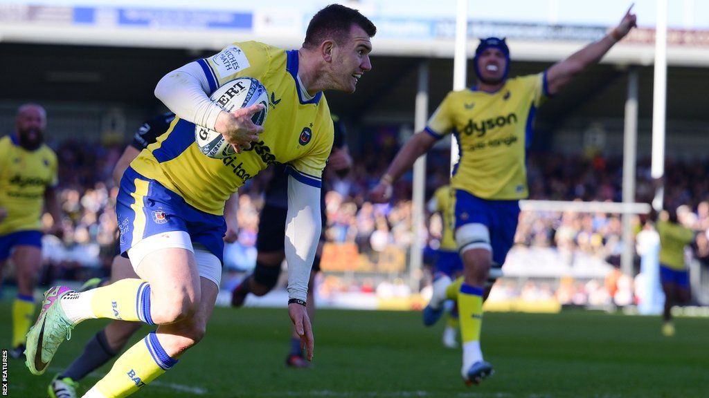 Bath win at Exeter to stay second in Premiership