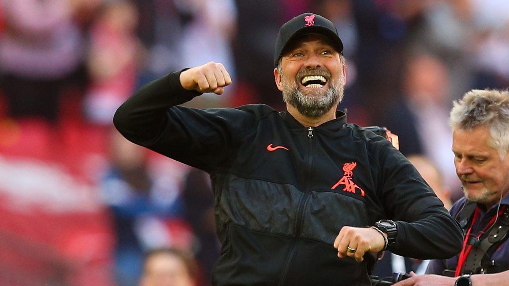 Manchester City 2-3 Liverpool: Jurgen Klopp 'proud' of 'incredible' Reds