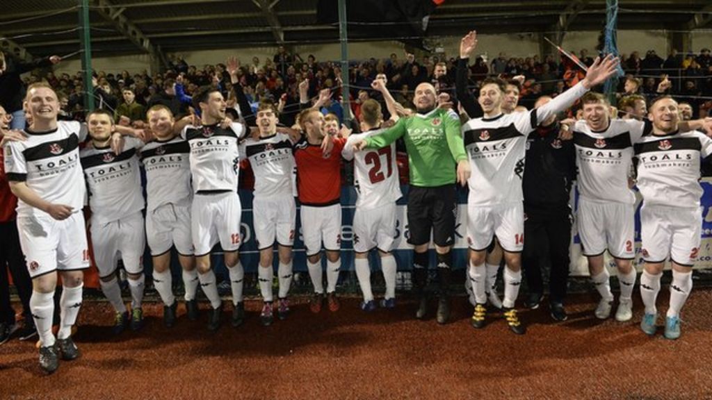 Crusaders beat Cliftonville to retain Premiership crown for first time