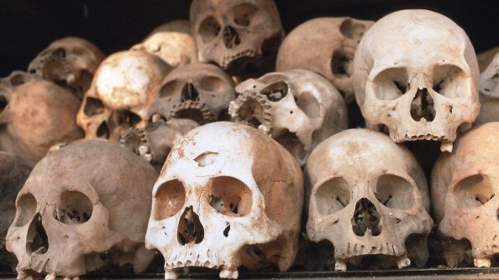 Skulls piled up near Phnom Penh