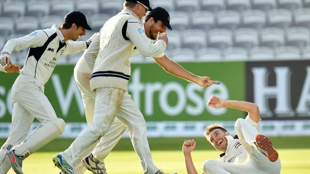 County Championship: Middlesex's dramatic win against Yorkshire seals title