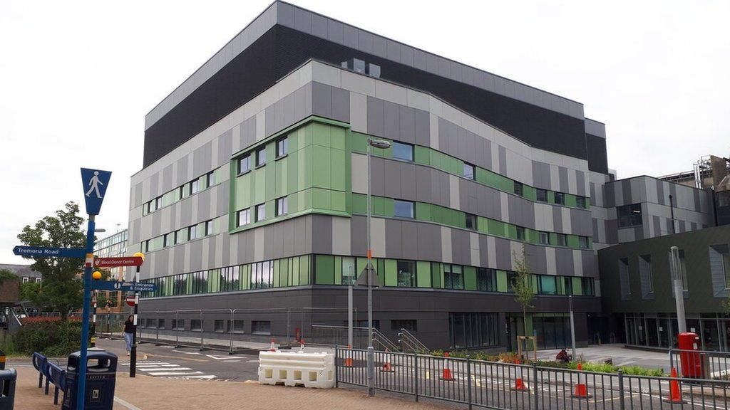 New General Intensive Care Unit, University Hospital Southampton
