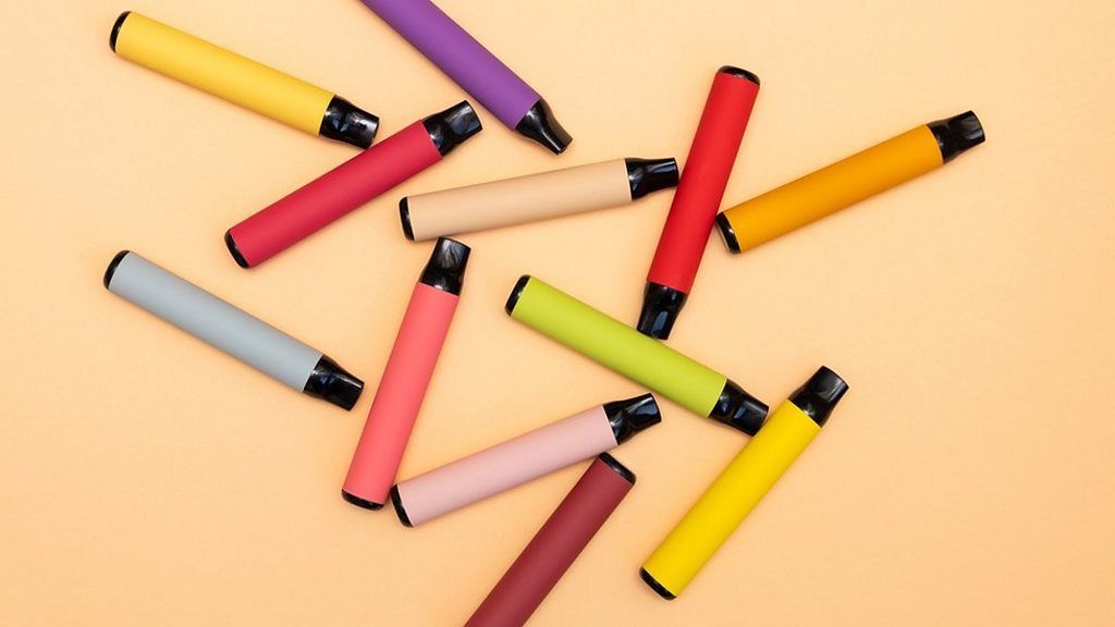 Disposable vapes to be banned 'for children's health' BBC Newsround
