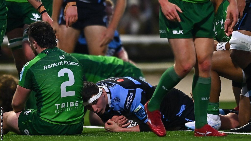 Lock Seb Davies scores Cardiff's first try against Connacht