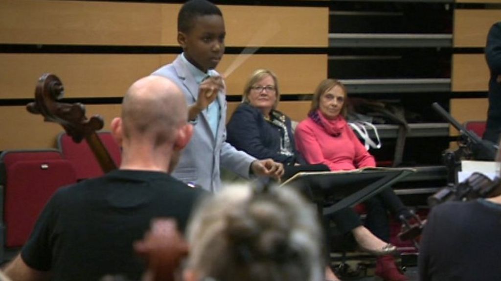 Matthew Smith, 11, to conduct symphony orchestra