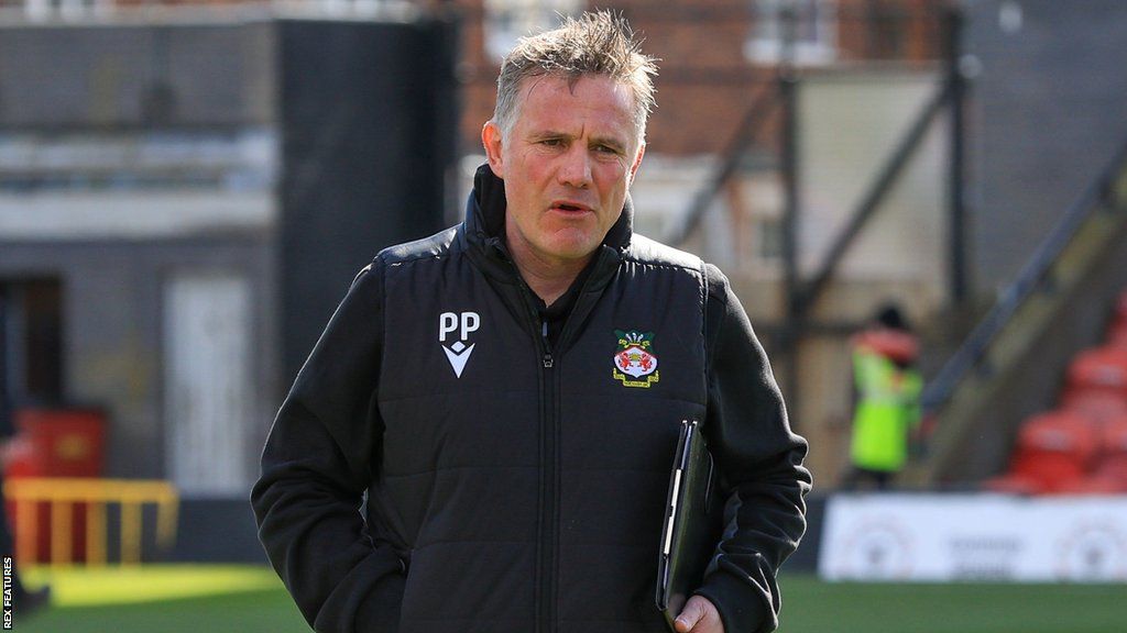 Vivid Phil Parkinson: Boss Stays Calm After Stoke Defeat But Do Wrexham Need Changes? Scene Digital Art Vivid Phil Parkinson: Boss Stays Calm After Stoke Defeat But Do Wrexham Need Changes? Scene Digital Art