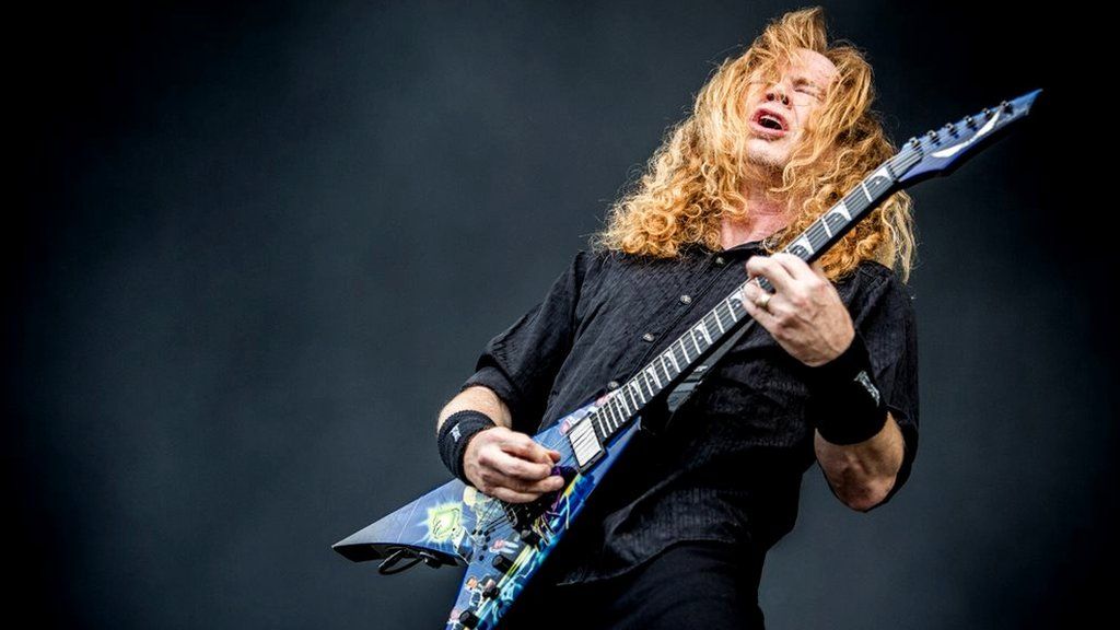 Dave Mustaine: Megadeth frontman diagnosed with cancer - BBC News