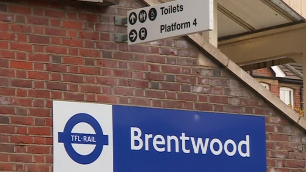 Brentwood station sign