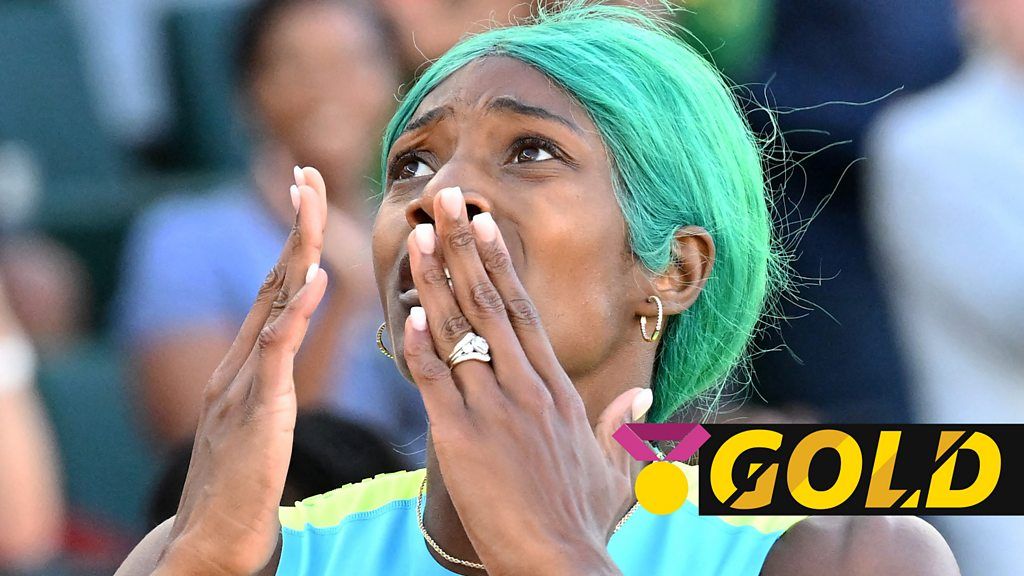 World Athletics Championships: Shaunae Miller-Uibo wins 400m gold