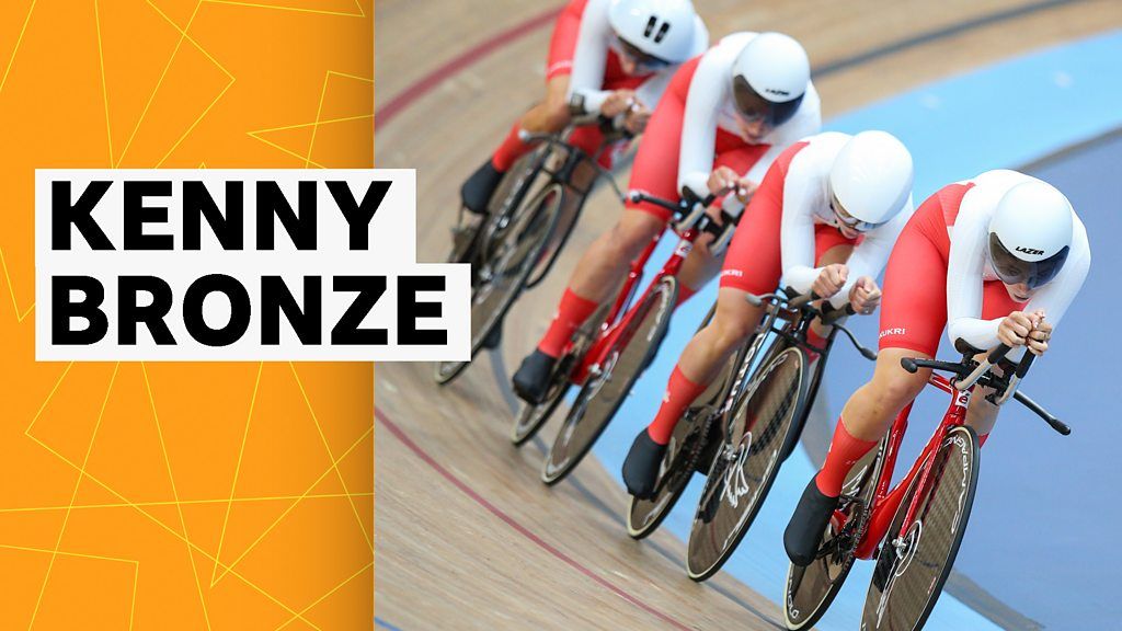 Commonwealth Games: Laura Kenny's England team win bronze