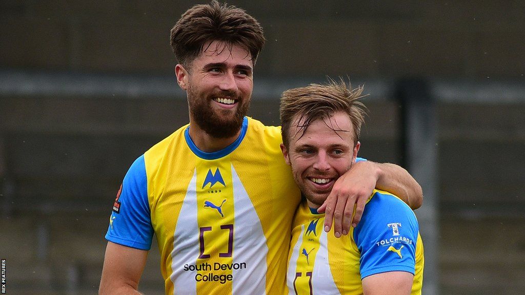 Aaron Jarvis and Tom Lapslie celebrate a goal