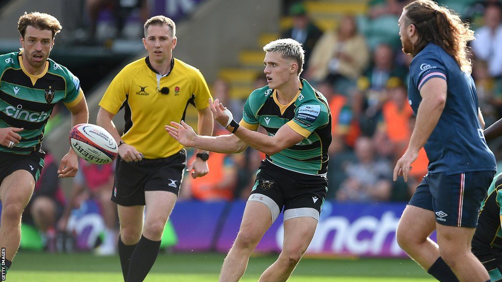 Archie McParland playing for Northampton Saints