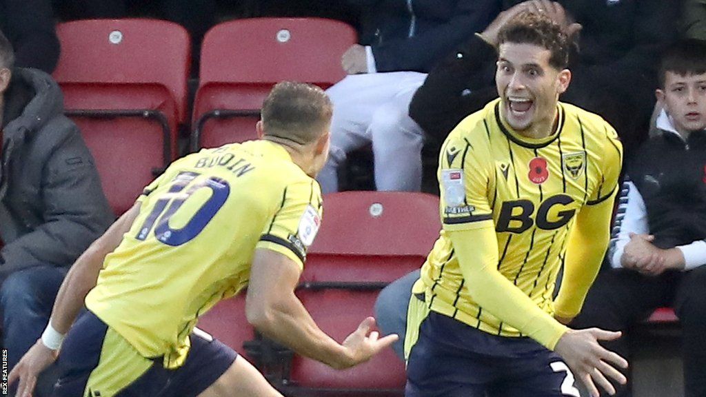 Ruben Rodrigues scores for Oxford