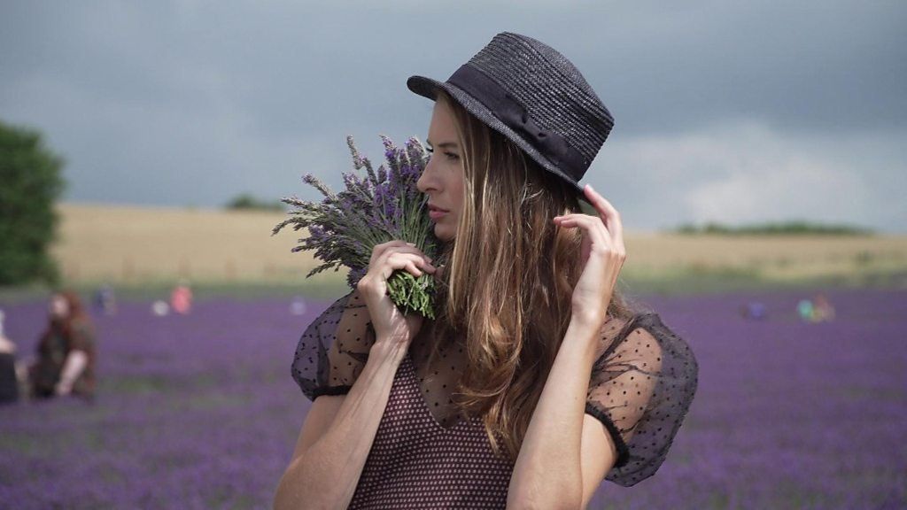 Photo shoot in lavender field