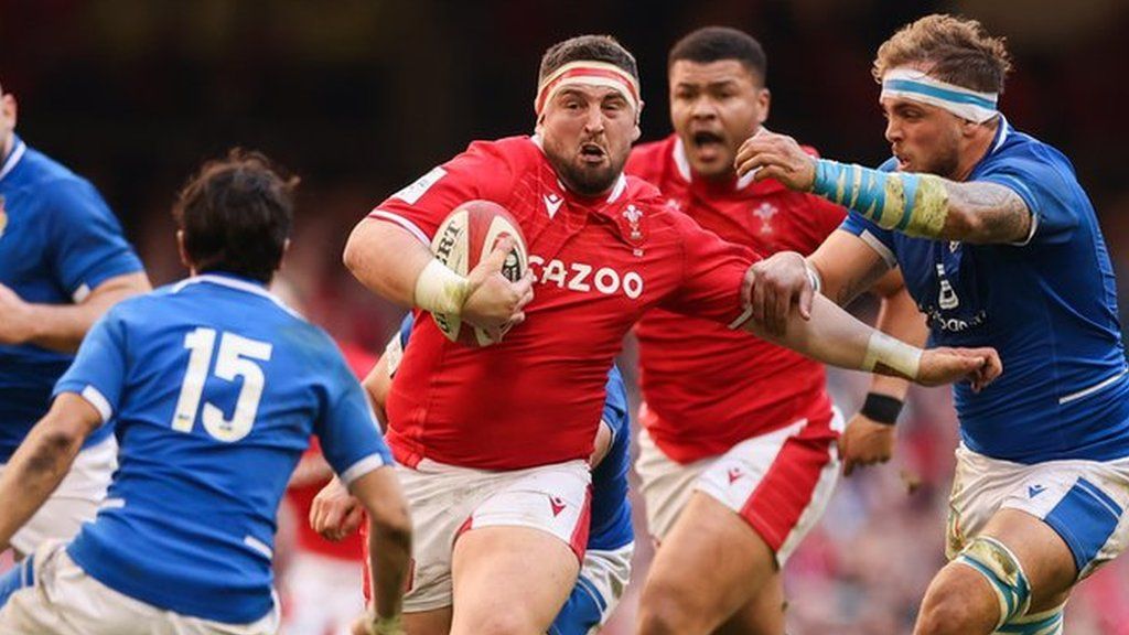 Wyn Jones Scarlets prop to use World Cup axe as motivation BBC Sport