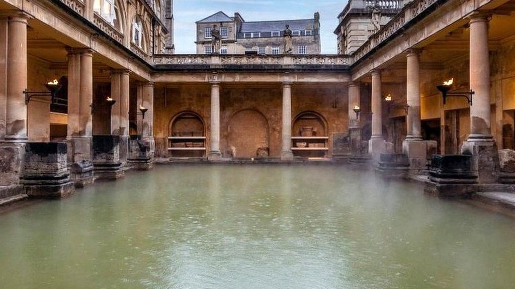Bath Assembly rooms: Rare Georgian Cold Bath discovered - BBC News