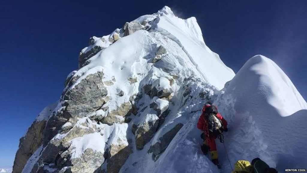 Everest's Hillary Step: Has it gone or not? - BBC News