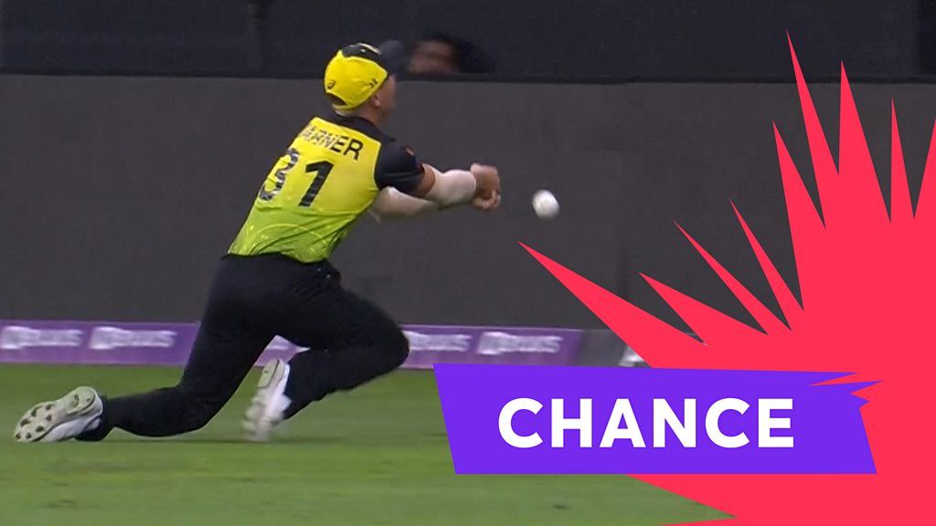 T20 World Cup: Pakistan v Australia - David Warner drops Mohammed Rizwan