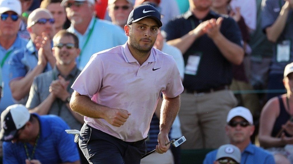 Masters 2019 Francesco Molinari leads Tiger Woods and Tony Finau by 