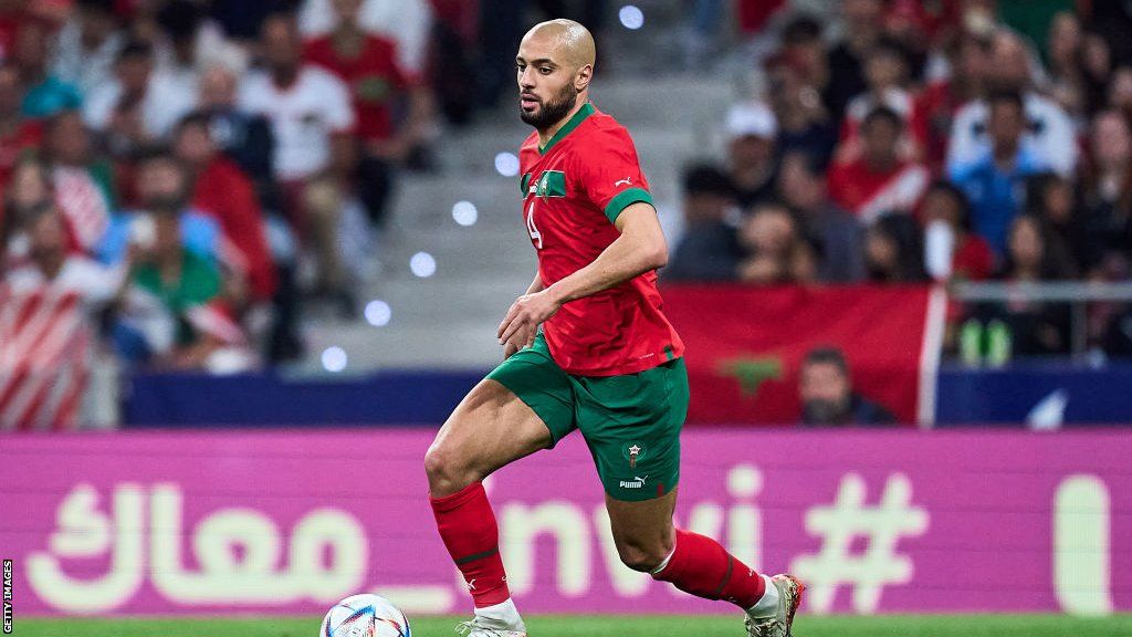 Sofyan Amrabat playing football for Morocco at the 2022 World Cup