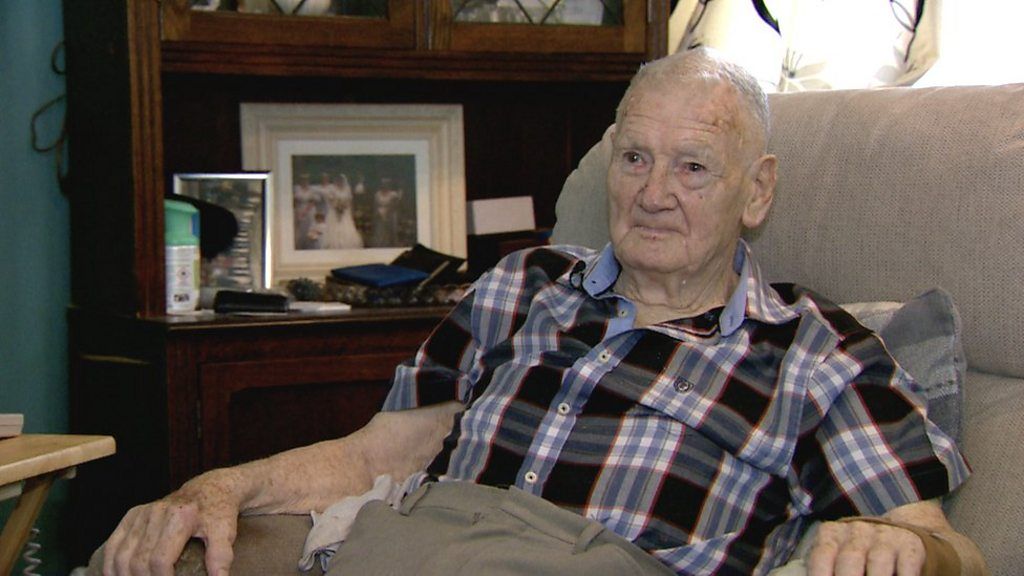 An 89-year-old man living in a house with "unacceptable levels of black mould" has said it and damp are contributing to his ill health.