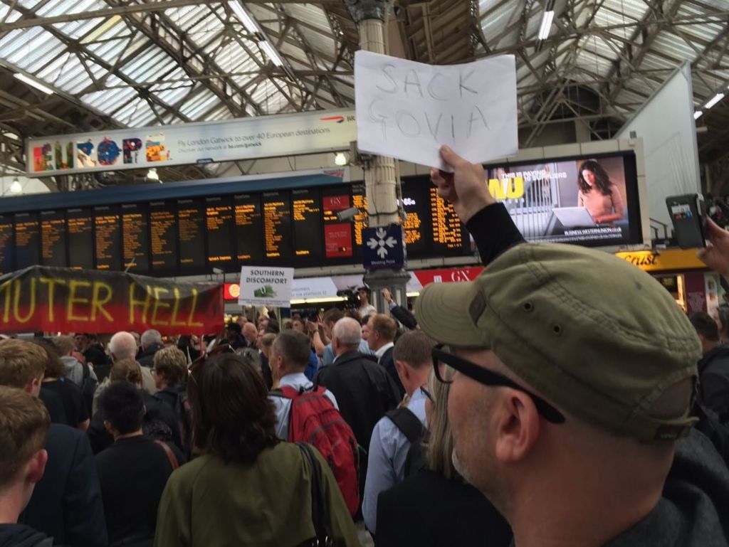 Protestors at Victoria Station