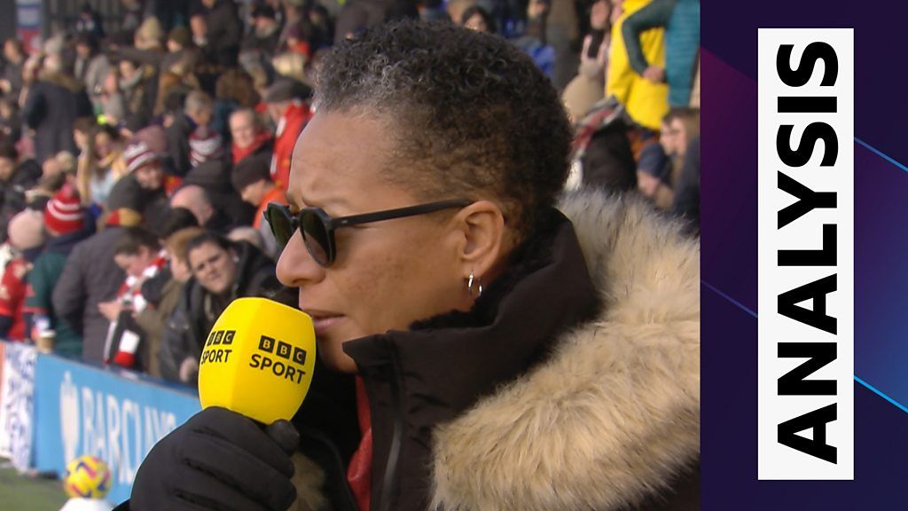 <div>WSL: Hope Powell brands Chelsea-Liverpool abandonment 'embarrassing'</div>