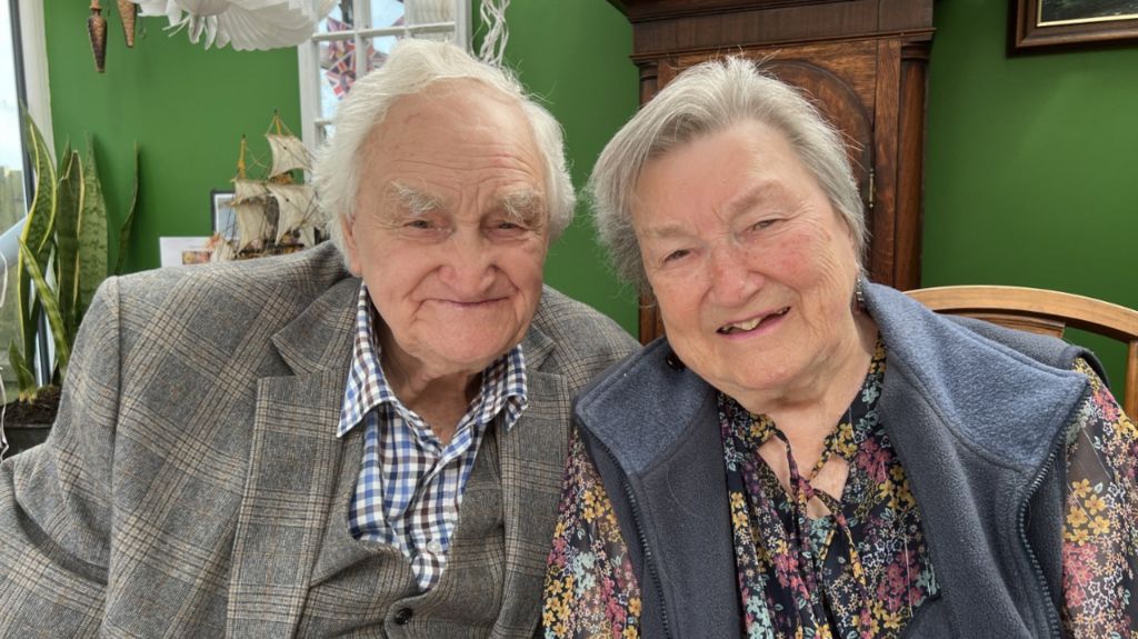 Couple in their 90s share secret to long marriage