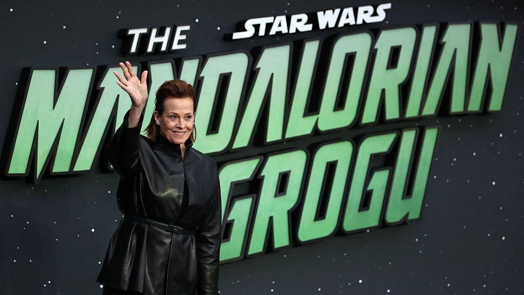 US actor Sigourney Weaver poses on the red carpet upon arrival to attend the UK fan event for 'Star Wars: The Mandalorian and Grogu' at Cineworld Leicester square, central London of May 7, 2026. (P