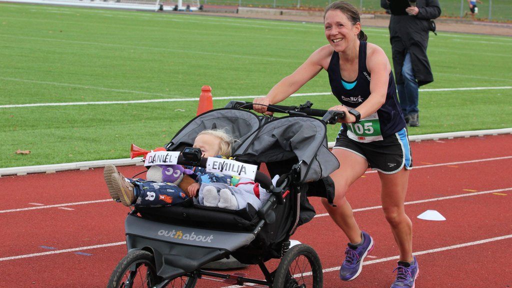 double buggy running