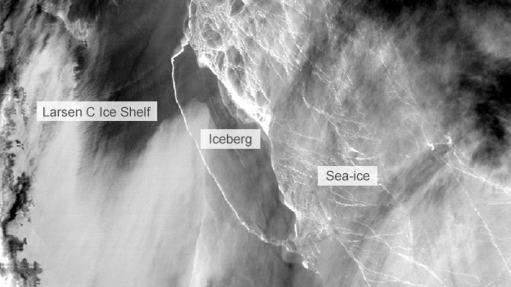 Giant iceberg splits from Antarctic