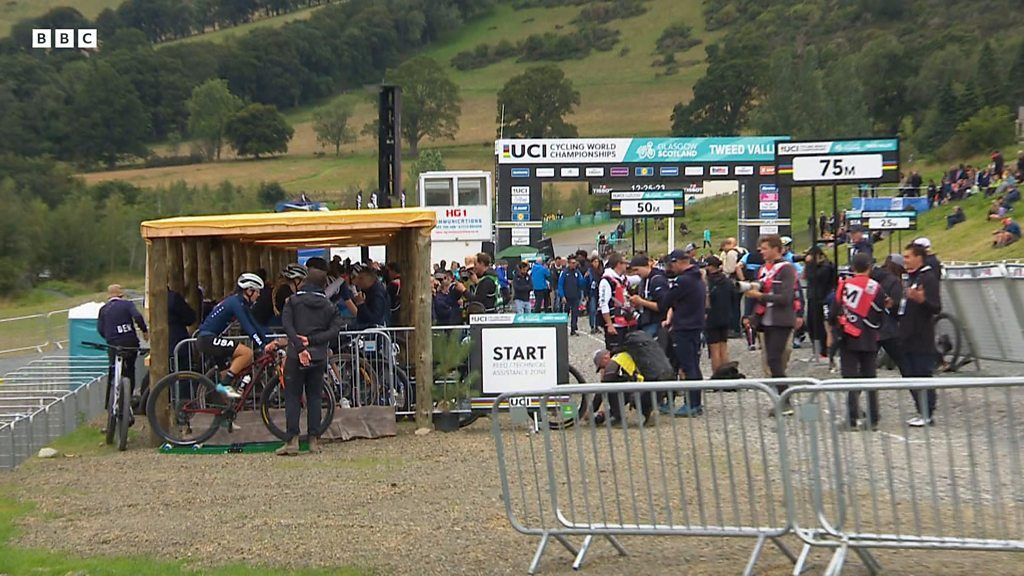 Ceithir là de dh'fharpaisean rothaireachd na cruinne air fhàgail ...