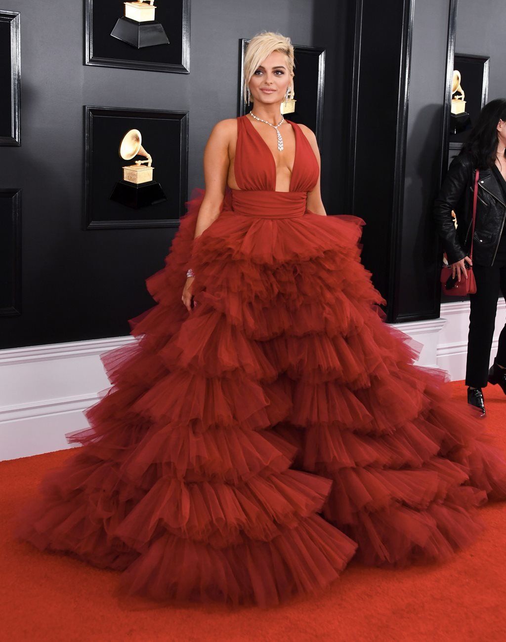 cardi b red carpet grammys 2019 dress