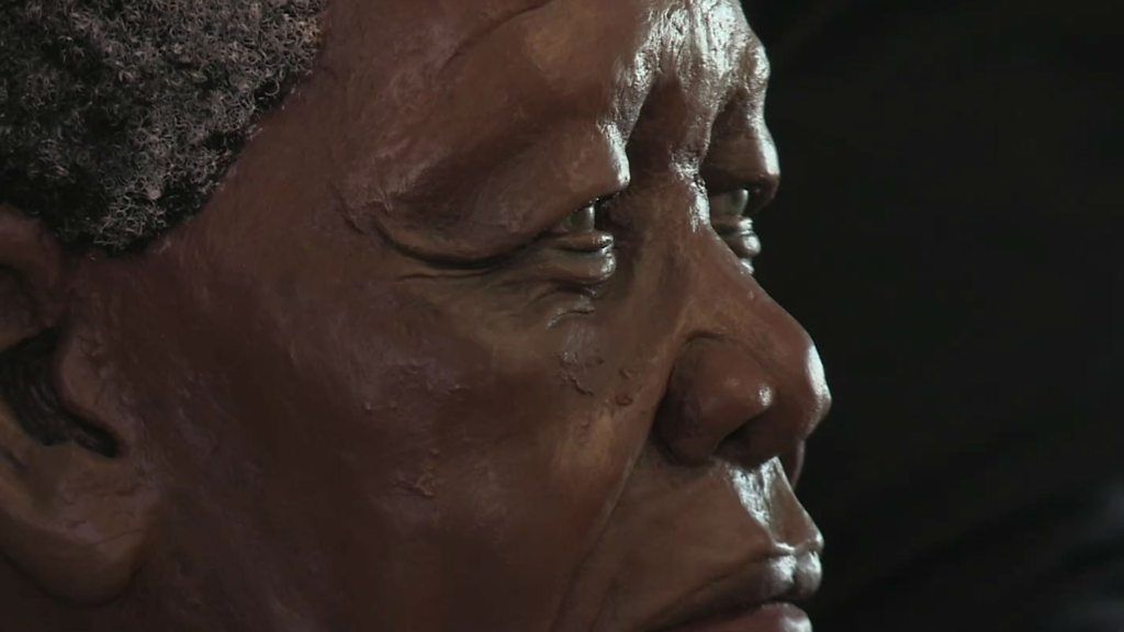 Waxwork of Nelson Mandela