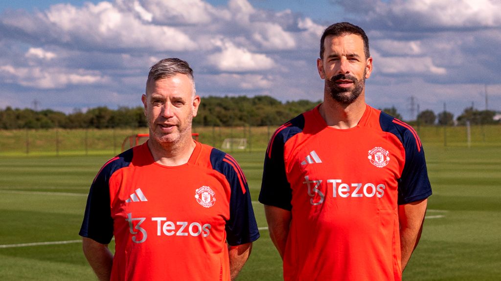 Man Utd News: Hake And Van Nistelrooy Named As Assistant Managers - BBC ...