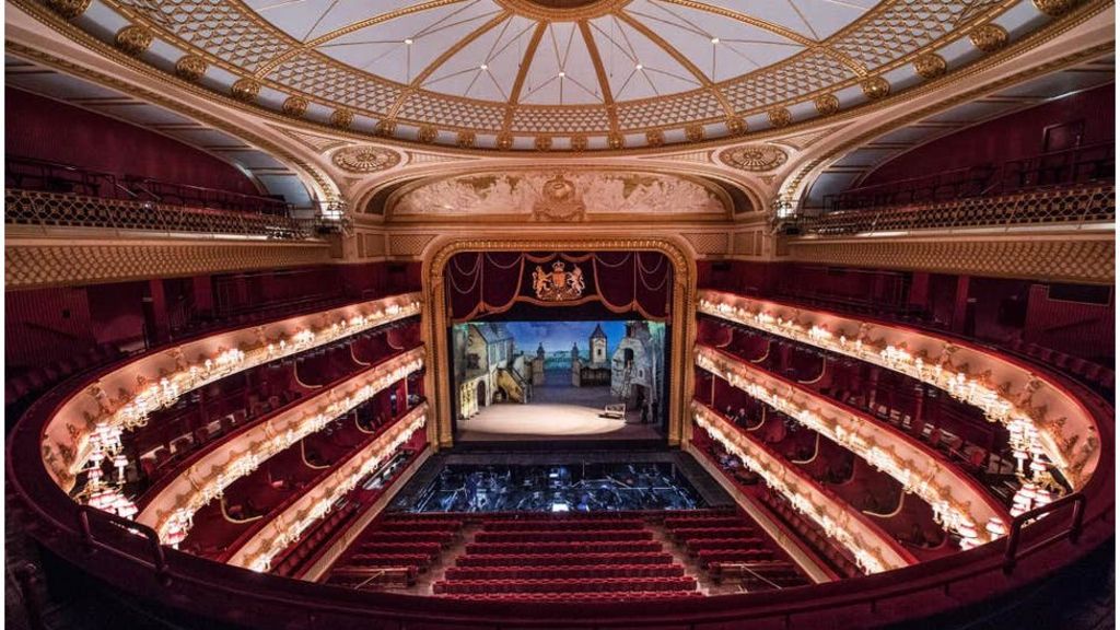 BBC to broadcast Royal Opera House reopening concert - BBC News