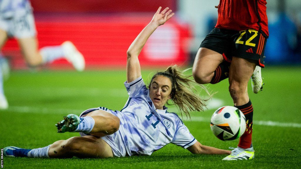 Lisa Evans playing for Scotland against Belgium